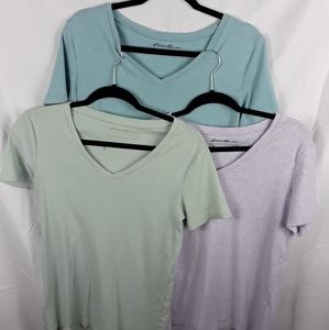 3/30.00 Eddie Bauer vneck tshirts  size L